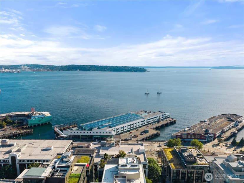 Property photo for 2716 Elliott Avenue #310, Seattle photo 26