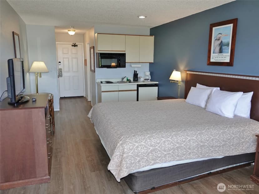 Property photo for 615 Ocean Shores Boulevard Nw #318, Ocean Shores photo 12