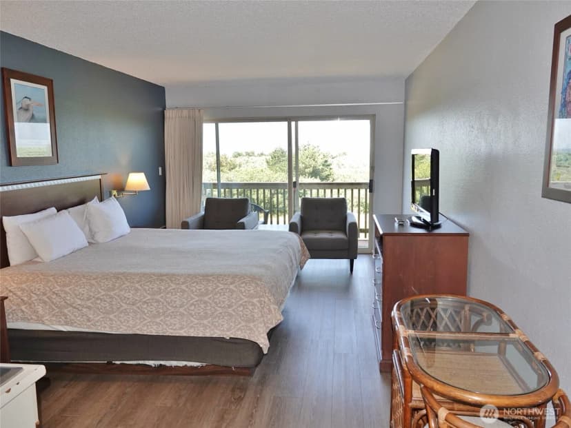 Property photo for 615 Ocean Shores Boulevard Nw #318, Ocean Shores photo 11