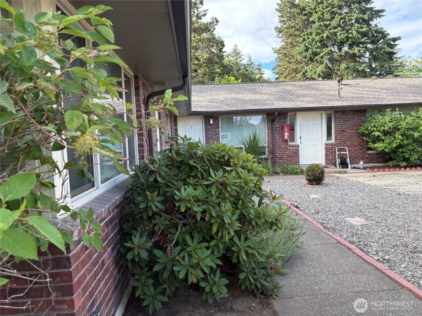 Property photo for 158 S 152nd Street, Burien photo 6
