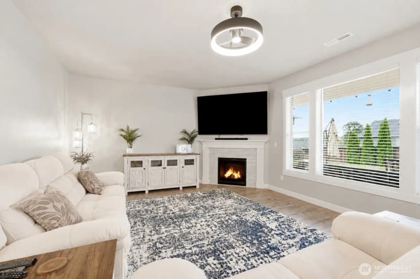 Property photo for 618 E Tanoak Avenue, La Center photo 8