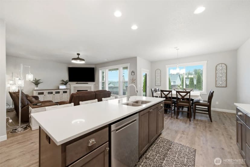 Property photo for 618 E Tanoak Avenue, La Center photo 13