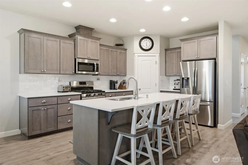 Property photo for 618 E Tanoak Avenue, La Center photo 9