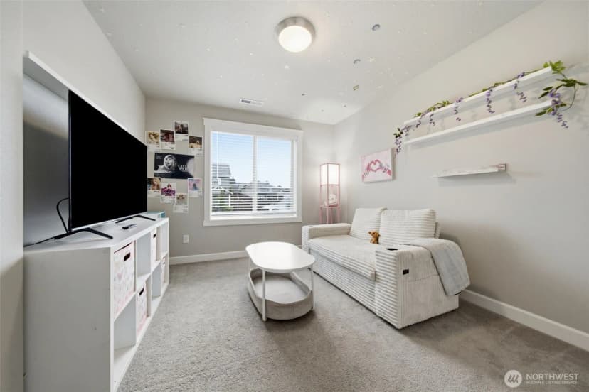 Property photo for 618 E Tanoak Avenue, La Center photo 27