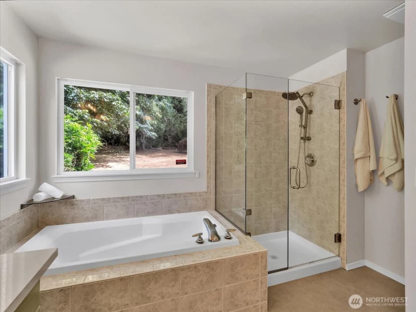 Property photo for 6360 286 Place Ne, Carnation photo 18