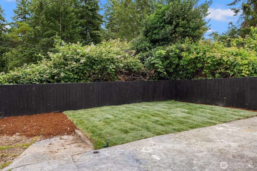 Property photo for 5040 35th Avenue Sw, Seattle photo 28