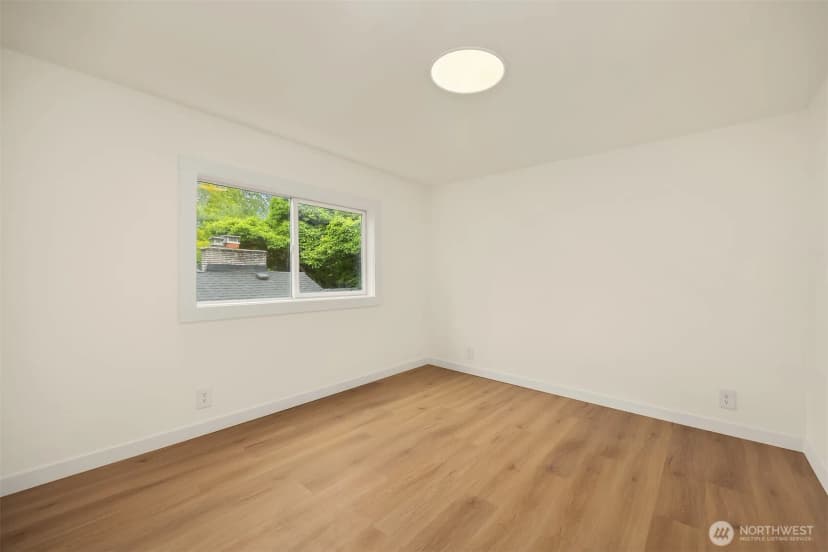 Property photo for 5040 35th Avenue Sw, Seattle photo 26