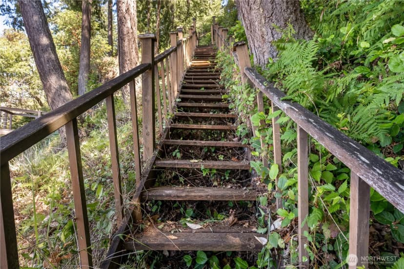 Property photo for 922 W Herron Boulevard Nw, Lakebay photo 9