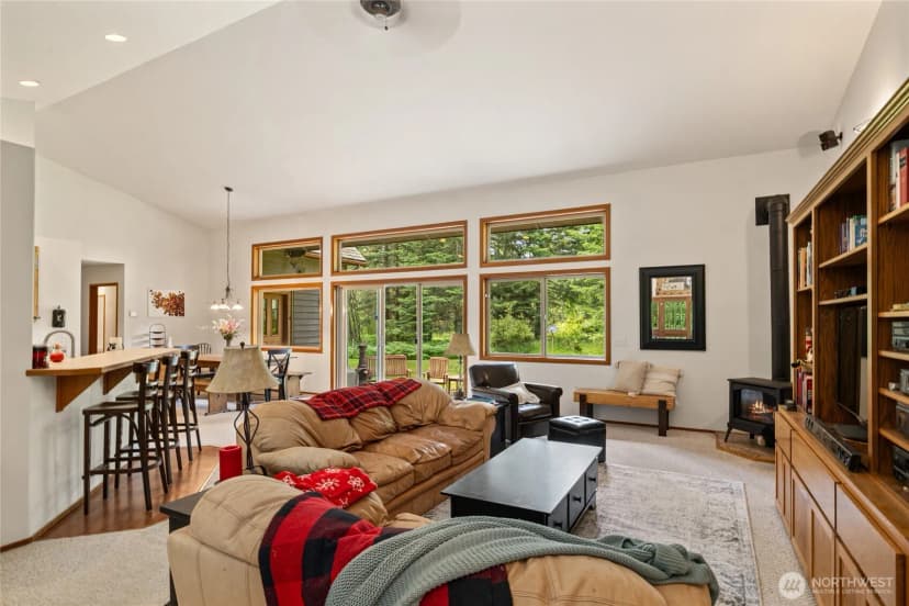 Property photo for 4203 Westside Road, Cle Elum photo 4