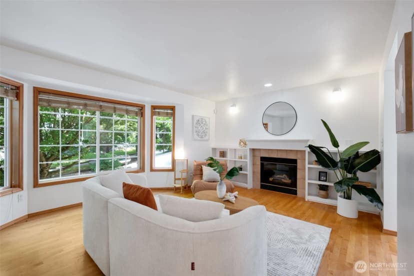 Property photo for 1619 S Weller Street #a, Seattle photo 5