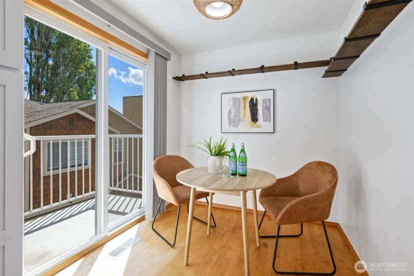 Property photo for 1619 S Weller Street #a, Seattle photo 15
