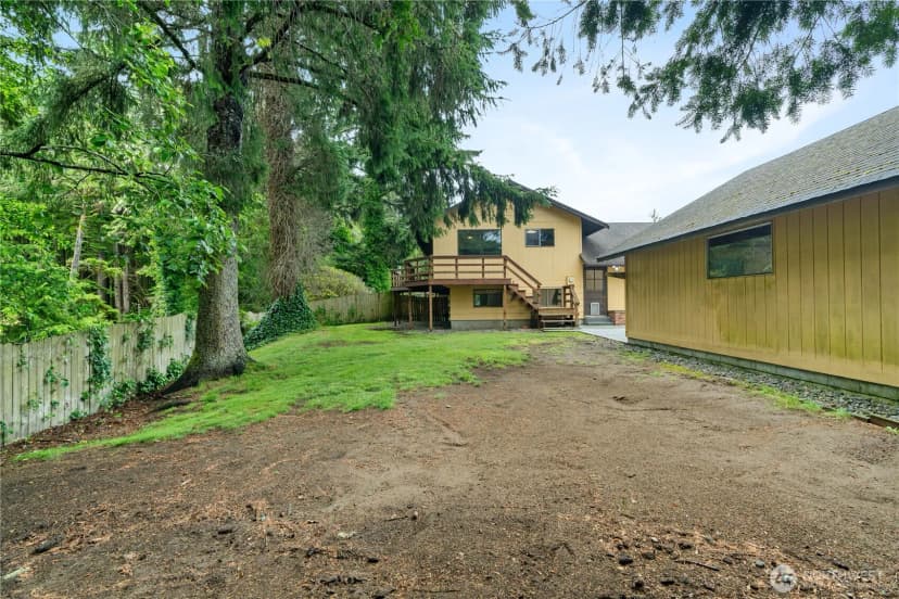 Property photo for 236 E Woodhill Avenue, Westport photo 33