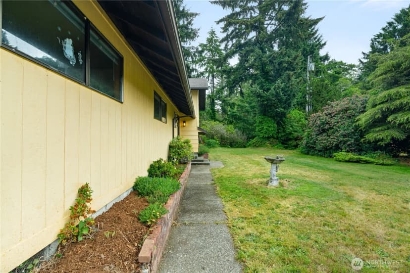 Property photo for 236 E Woodhill Avenue, Westport photo 36