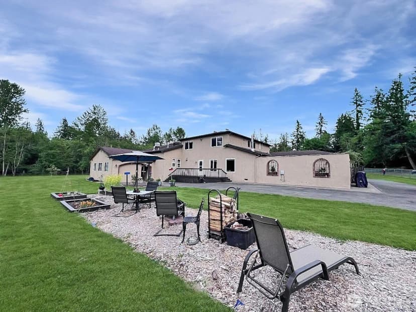 Property photo for 21829 210th Avenue Se, Maple Valley photo 37