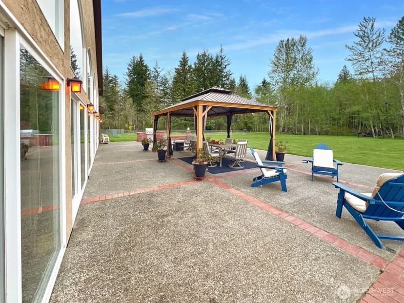 Property photo for 21829 210th Avenue Se, Maple Valley photo 30