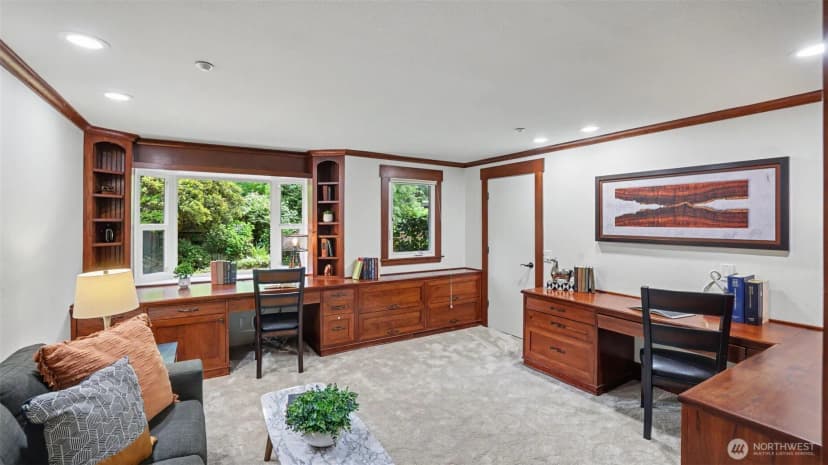 Property photo for 10555 Se 28th Street, Beaux Arts photo 20