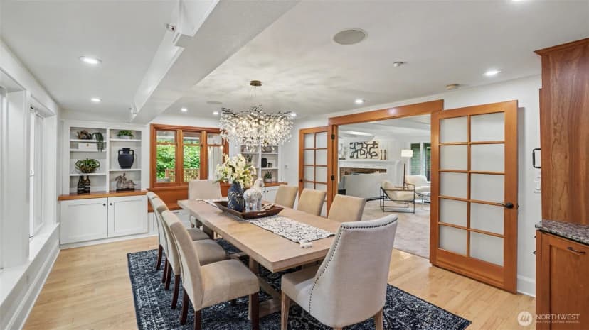 Property photo for 10555 Se 28th Street, Beaux Arts photo 15