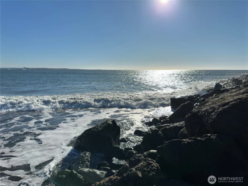 Property photo for 609 Weatherwax, Ocean Shores photo 8