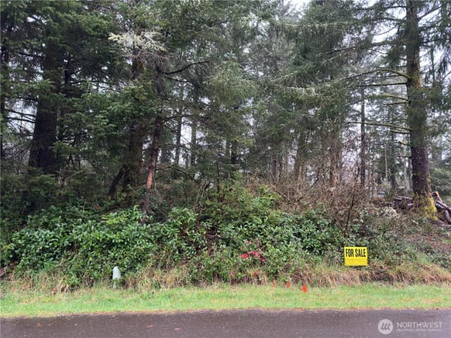 Property photo for 609 Weatherwax, Ocean Shores photo 2