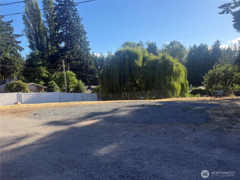 Property photo for 8729 236th Street Sw, Edmonds photo 2