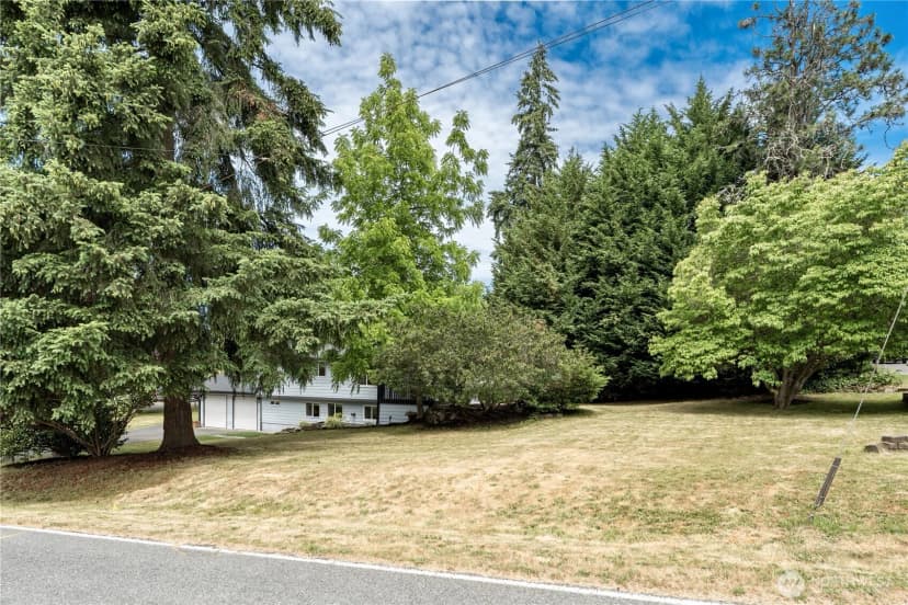 Property photo for 607 244th Street Sw, Bothell photo 27