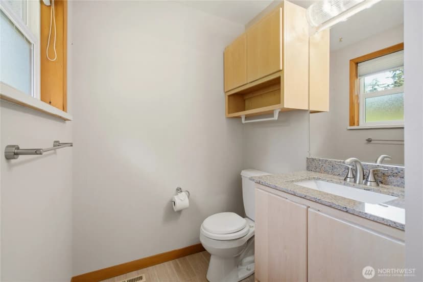 Property photo for 18108 Se 440th Street, Enumclaw photo 34