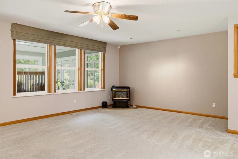 Property photo for 18108 Se 440th Street, Enumclaw photo 17