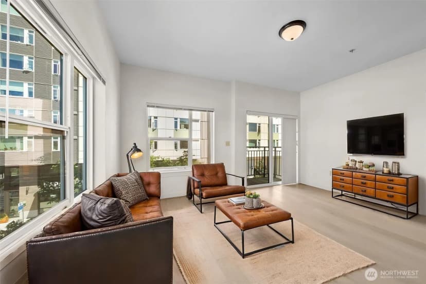 Property photo for 1026 Ne 65th Street #c420, Seattle photo 7