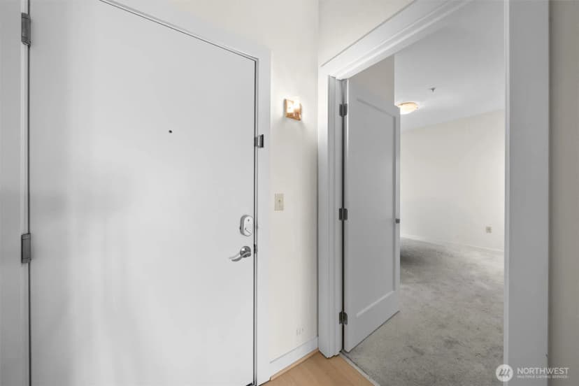 Property photo for 1026 Ne 65th Street #c420, Seattle photo 21