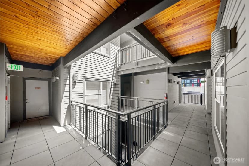 Property photo for 1026 Ne 65th Street #c420, Seattle photo 4