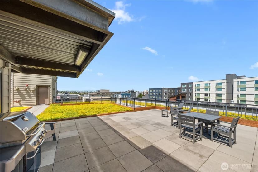 Property photo for 1026 Ne 65th Street #c420, Seattle photo 31