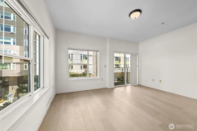 Property photo for 1026 Ne 65th Street #c420, Seattle photo 8