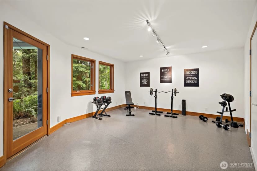 Property photo for 3518 129th Avenue Ne, Bellevue photo 37