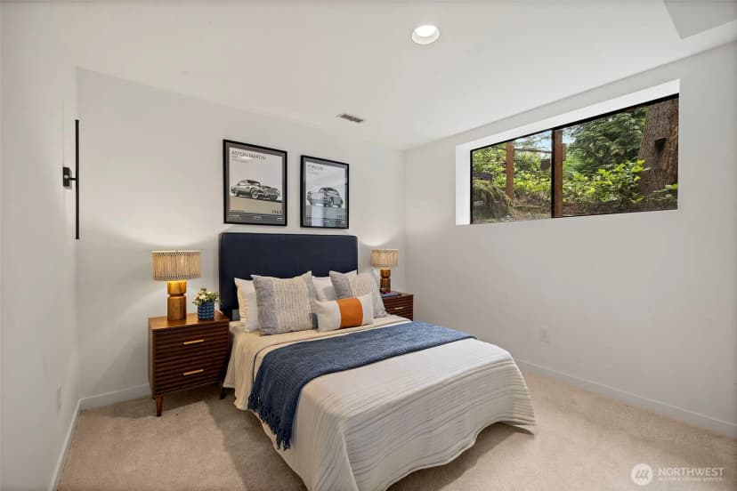 Property photo for 3518 129th Avenue Ne, Bellevue photo 32