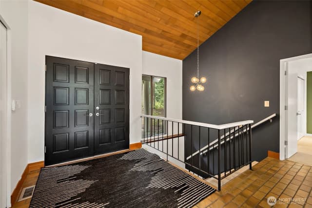 Property photo for 3518 129th Avenue Ne, Bellevue photo 4