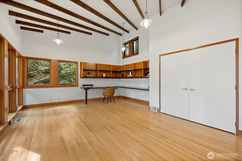Property photo for 3518 129th Avenue Ne, Bellevue photo 22