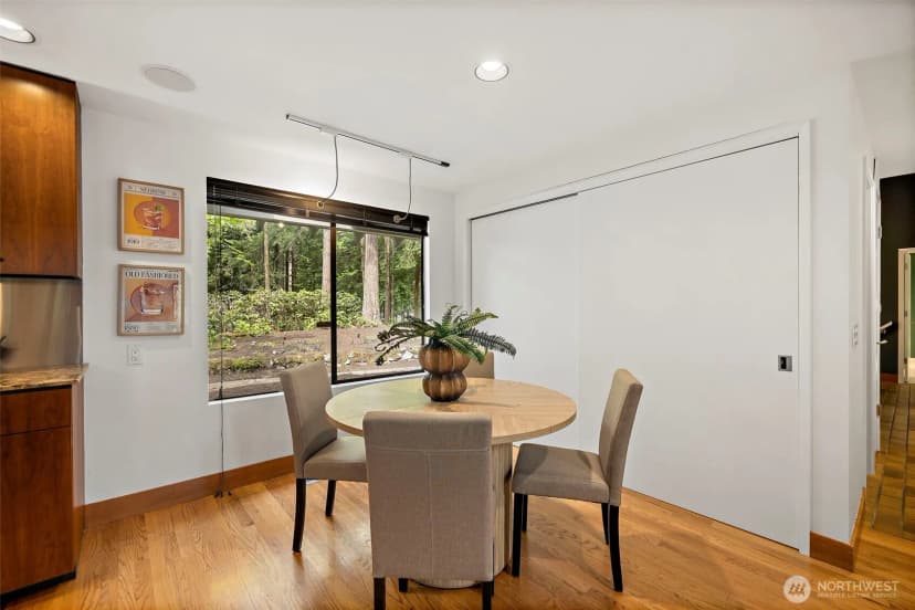 Property photo for 3518 129th Avenue Ne, Bellevue photo 13