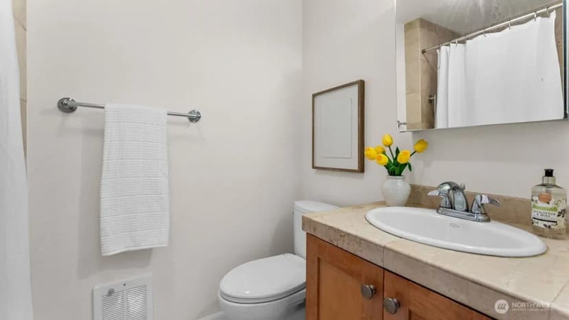 Property photo for 15964 Ne 15th Street #a10, Bellevue photo 31