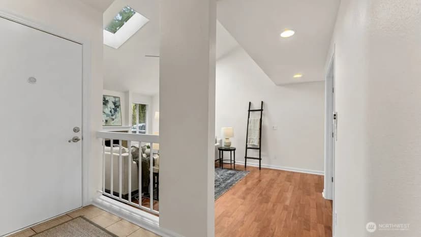 Property photo for 15964 Ne 15th Street #a10, Bellevue photo 6