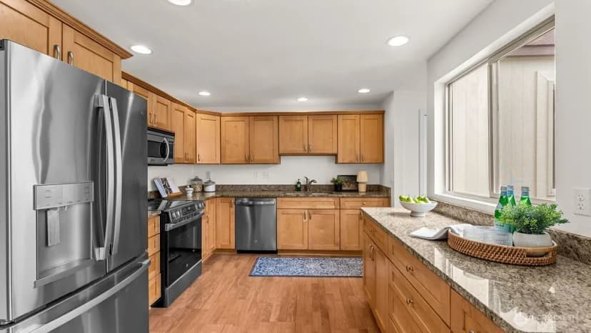 Property photo for 15964 Ne 15th Street #a10, Bellevue photo 22