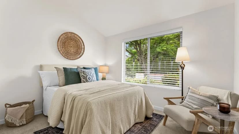 Property photo for 15964 Ne 15th Street #a10, Bellevue photo 13