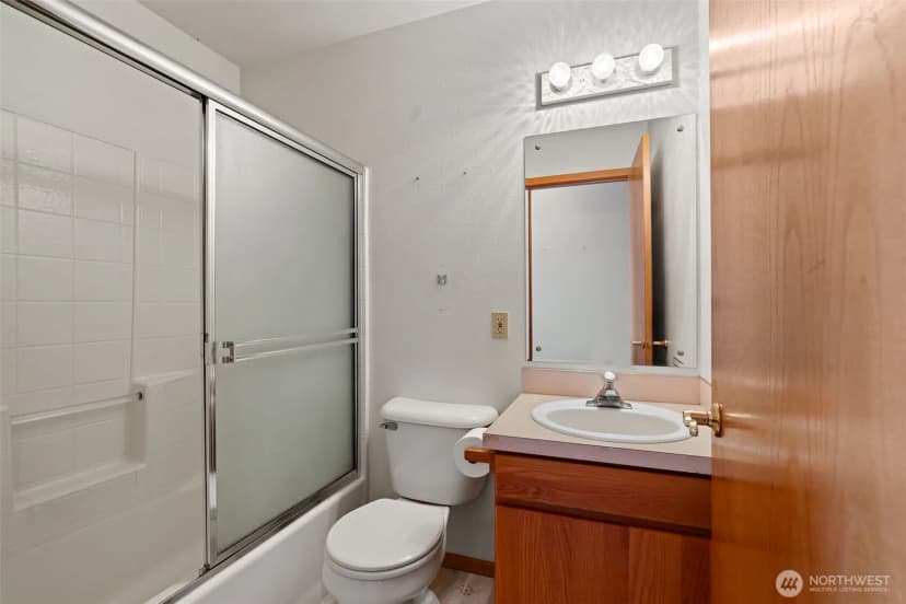 Property photo for 723 Burbank Creek Road, Yakima photo 15