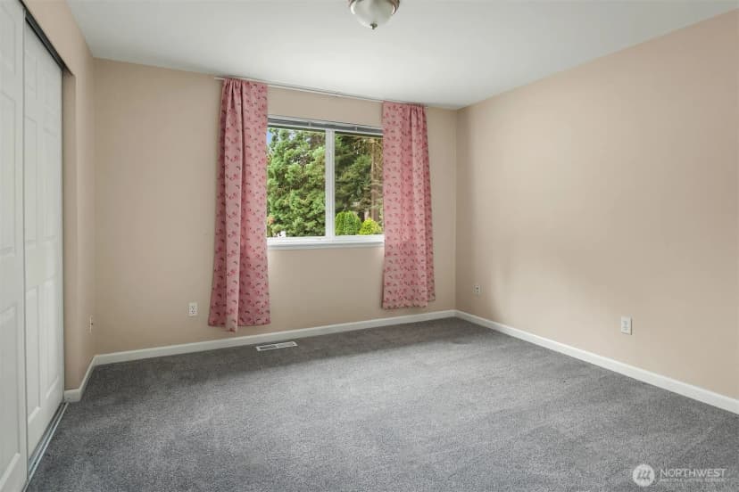 Property photo for 12219 128th Street Court E, Puyallup photo 32