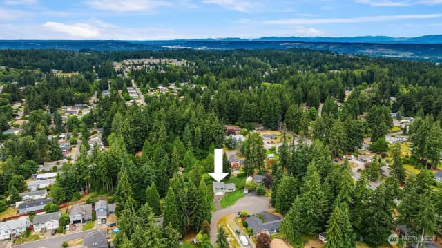Property photo for 12219 128th Street Court E, Puyallup photo 2