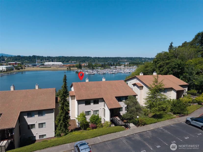 Property photo for 920 East Bay Drive Ne #2d-101, Olympia photo 2
