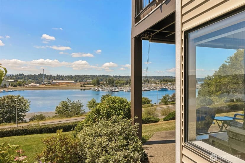 Property photo for 920 East Bay Drive Ne #2d-101, Olympia photo 24