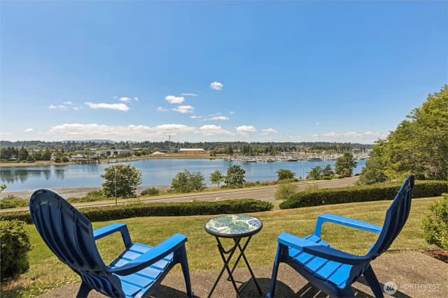 Property photo for 920 East Bay Drive Ne #2d-101, Olympia