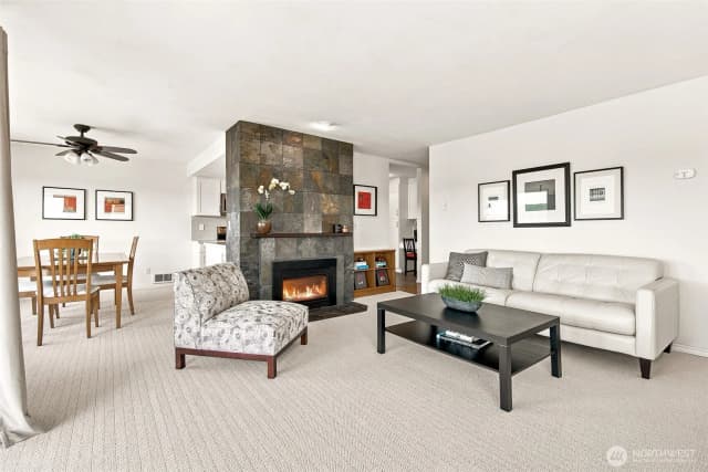 Property photo for 920 East Bay Drive Ne #2d-101, Olympia photo 5