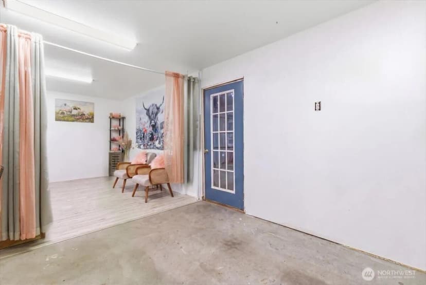Property photo for 119 Washington Place, Electric City photo 10