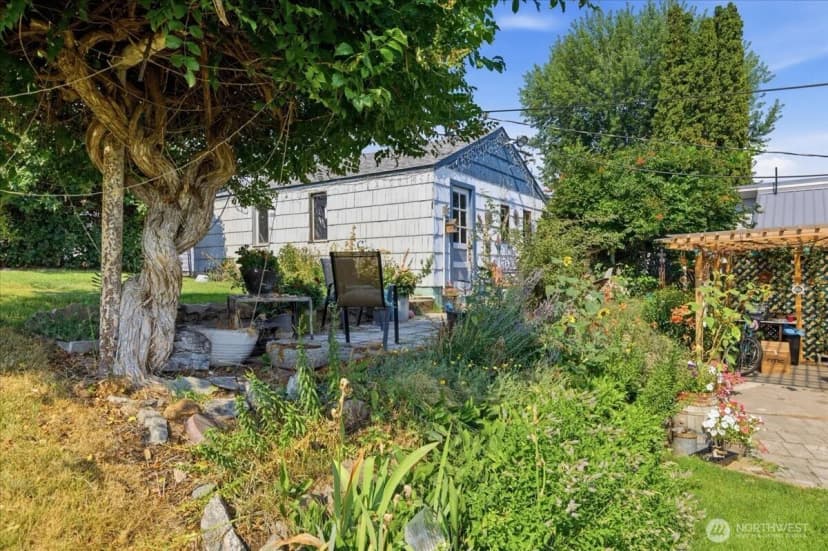 Property photo for 119 Washington Place, Electric City photo 28